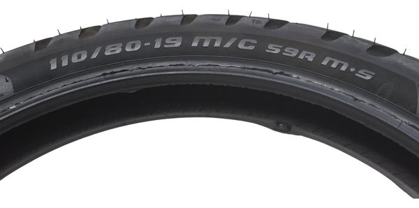 Pneu C/ Detalhes Metzeler Karoo 3 110/80-19 M/c 59r