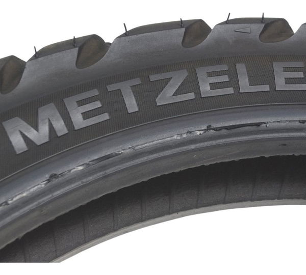 Pneu C/ Detalhes Metzeler Karoo 3 110/80-19 M/c 59r