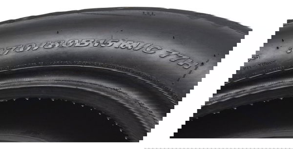 Pneu Pirelli Night Dragon Gt 170/80 B15 M/c 77h