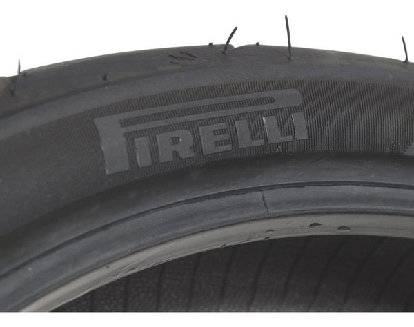 Pneu Pirelli Diablo Rosso Ii 110/70 R17 M/c 54h Rn