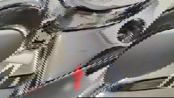 Tampa Lateral Inferior Dragstar 650 07/08 L/d Detalhe 46525 Prateado