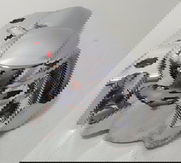 Tampa Lateral Inferior Dragstar 650 07/08 L/d Detalhe 46525 Prateado