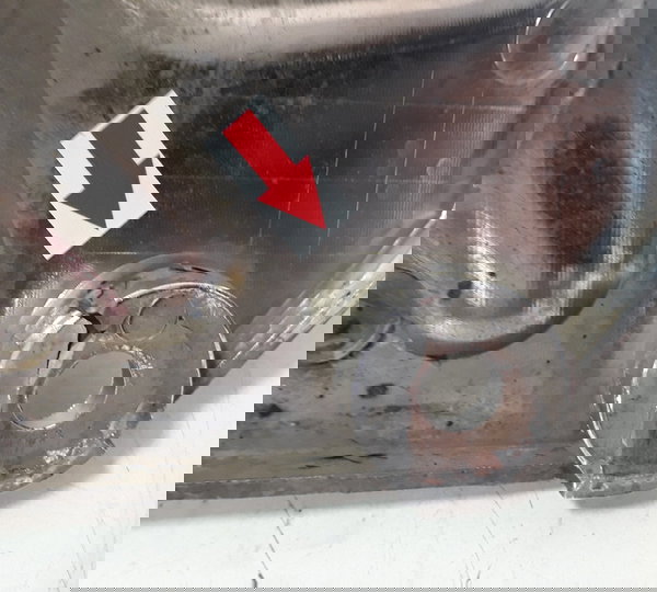 Tampa Lateral Inferior Dragstar 650 07/08 L/d Detalhe 46525 Prateado