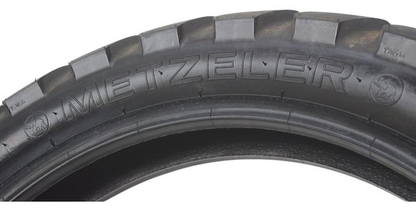 Pneu Metzeler Tourance 130/80-17 M/c 65s