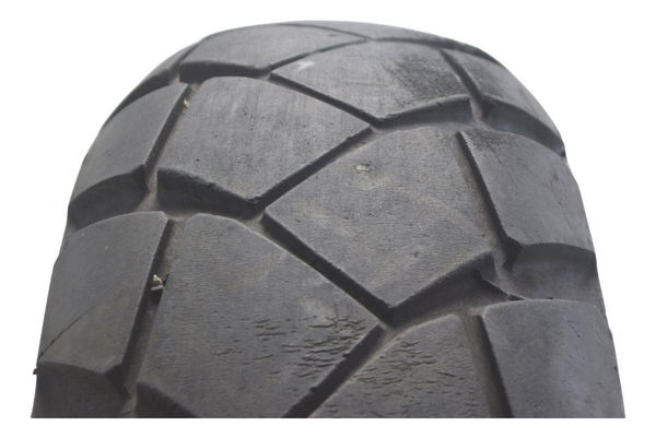 Pneu Com Detalhes Metzeler Tourance 150/70 R17 M/c 69v