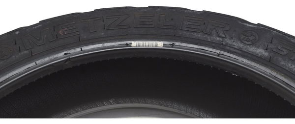 Pneu Com Detalhes Metzeler Tourance 150/70 R17 M/c 69v