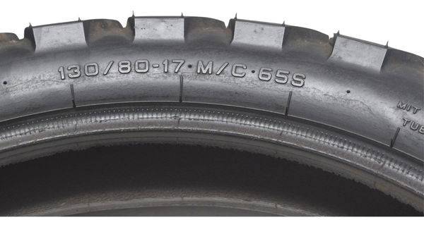Pneu Metzeler Tourance 130/80-17 M/c 65s