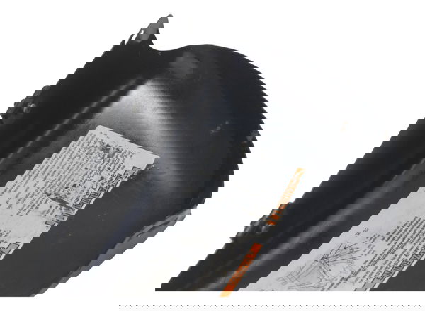 Tampa Lateral Esq C/ Detalhes Harley Xl 1200c 11-13 Original