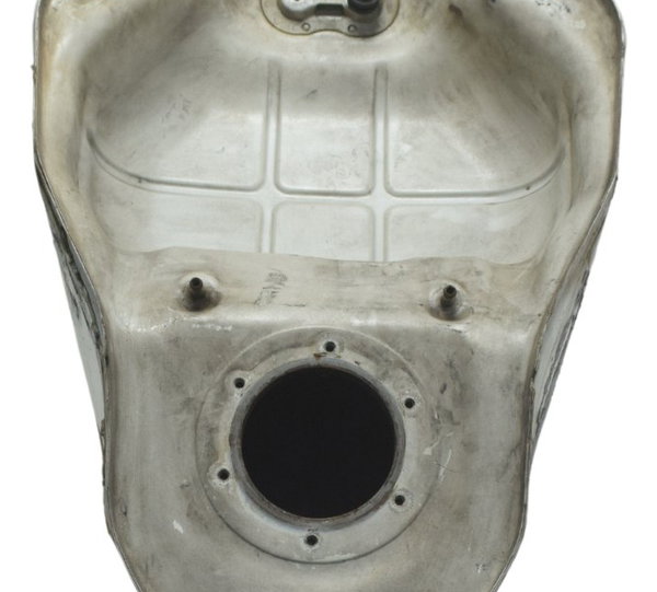Tanque C/ Detalhes Yamaha Xj6 N 10-12 Original