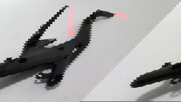 Bacalhau Direito Kawasaki Er6n 15/17 Original Quebrado 40639