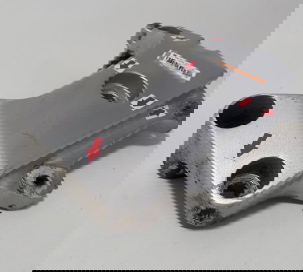 Suporte Bacalhau Esq Cb 600f Hornet 05/07 Descrição 41129