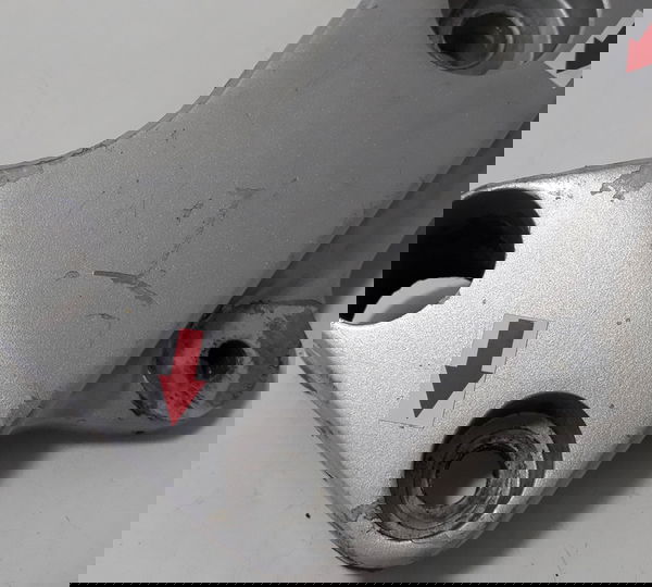 Suporte Bacalhau Esq Cb 600f Hornet 05/07 Descrição 41129