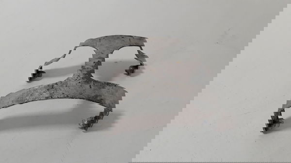 Suporte Paralama Dianteiro Honda Xre 190 Orig 41465 Prateado