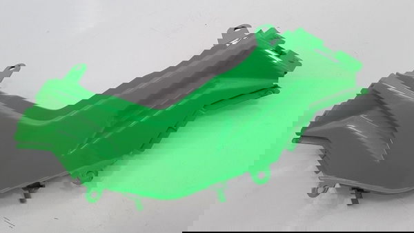 Tampa Acabamento Junção Kawasaki Ninja 300 (14499) Não Se Aplica