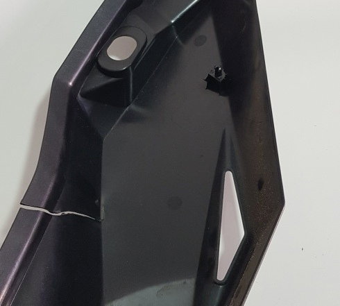 Carenagem Tampa Lateral L/d Kawasaki Versys X 300 Orig 12330