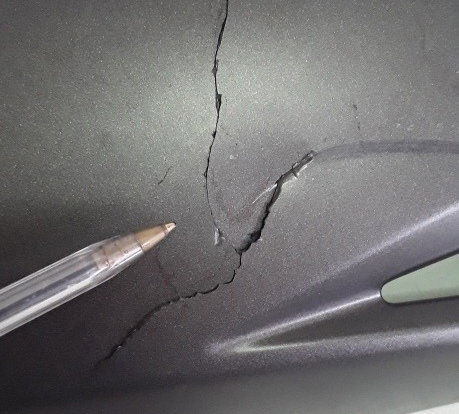 Carenagem Lateral Rabeta L/d Versys 300 2017 Original (493) Não Se Aplica