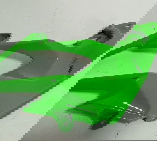 Carenagem Acabamento Lateral Dir Ninja 400 20 Avaria (10549) Verde