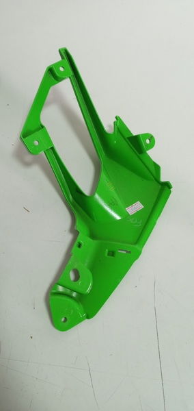 Carenagem Acabamento Lateral Dir Ninja 400 20 Avaria (10549)
