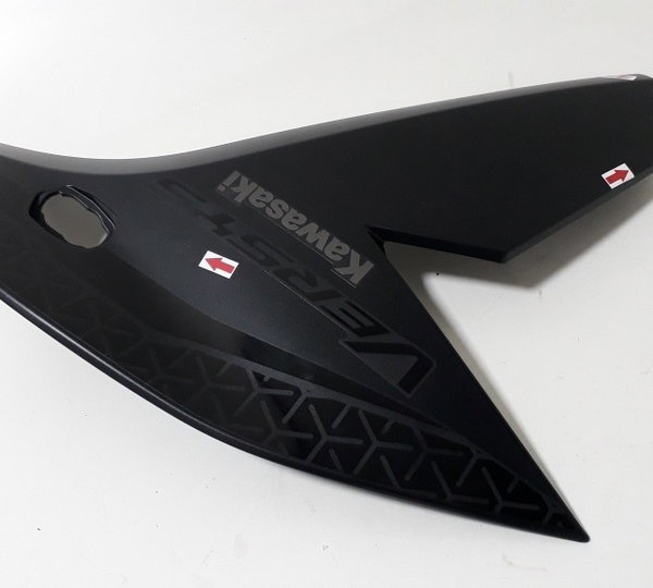Carenagem Pisca Dir Kawasaki Versys 650 2023 Trinco 33812 Preto Fosco