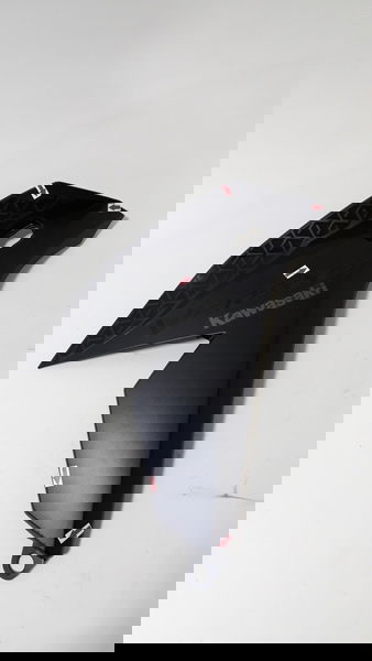 Carenagem Pisca Dir Kawasaki Versys 650 2023 Trinco 33812 Preto Fosco