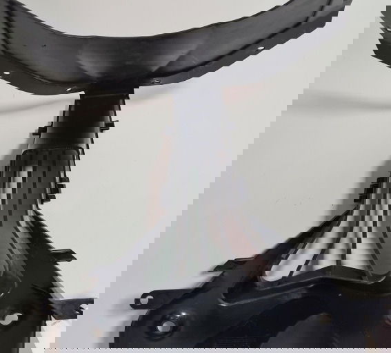 Acabamento Duro Ar Carenagem Frontal Bmw S 1000rr Origi 5746 Preta