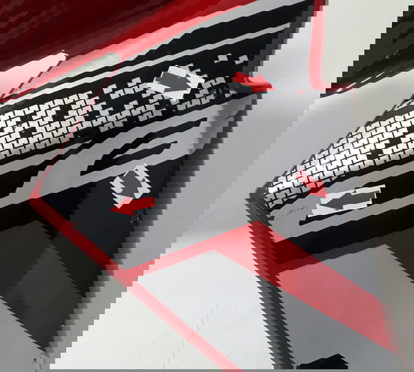 Carenagem Aba Tanque Cb 250 Twister 16/22 L/d Orig 48297 Vermelho