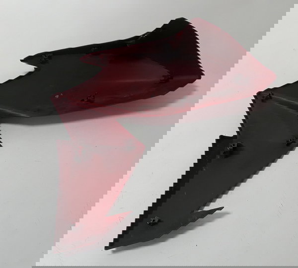 Carenagem Aba Tanque Cb 250 Twister 16/22 L/d Orig 48297 Vermelho