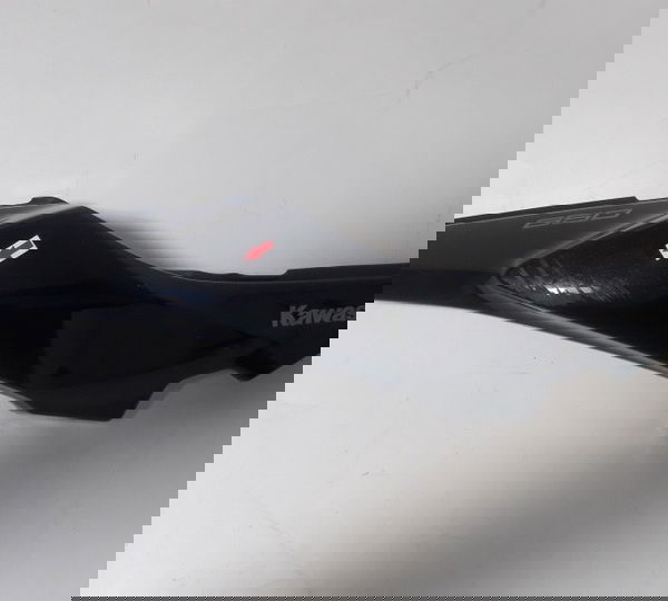 Carenagem Rabeta Lateral Dir Z650 Z 650 18/20 Original 19220 Preto