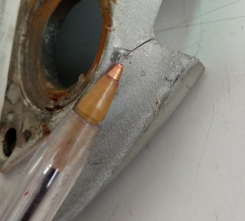 Junção Alça Traseira Honda Xre 300 2016 Original (6345) Prateado