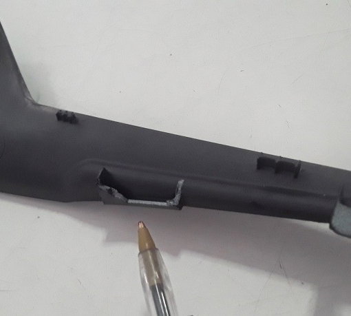 Acabamento Traseiro Inferior L/e Kawasaki Zx10 Origi (3701)