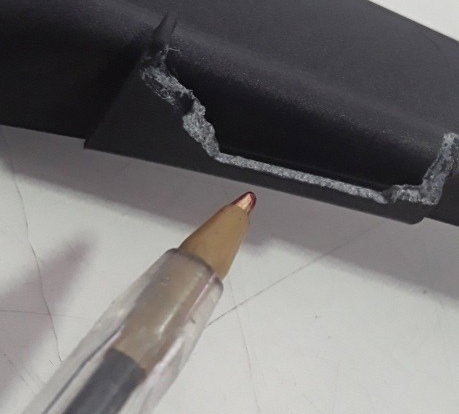 Acabamento Traseiro Inferior L/e Kawasaki Zx10 Origi (3701)