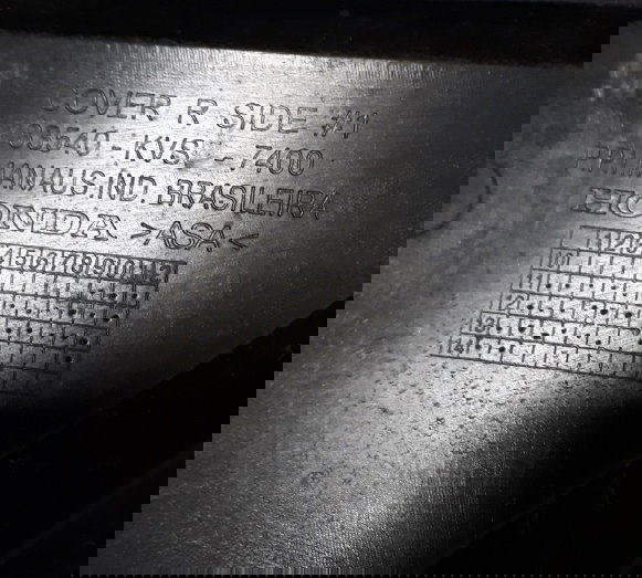 Tampa Lateral Dir Cg 150 Fan 09/13 Ori 35102 Avaria Preto