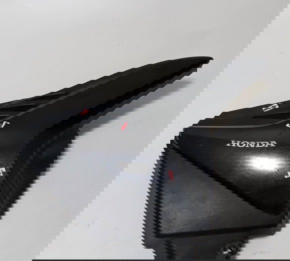 Tampa Lateral Dir Cg 150 Fan 09/13 Ori 35102 Avaria Preto