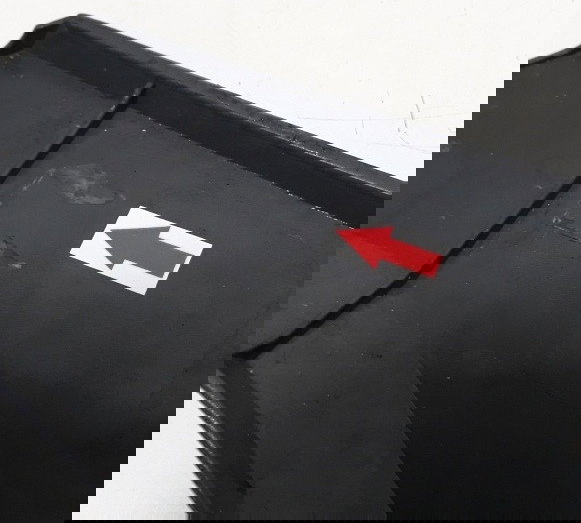 Tampa Lateral Dir Titan 160 16/21 Paralelo 32065 Avaria Preto