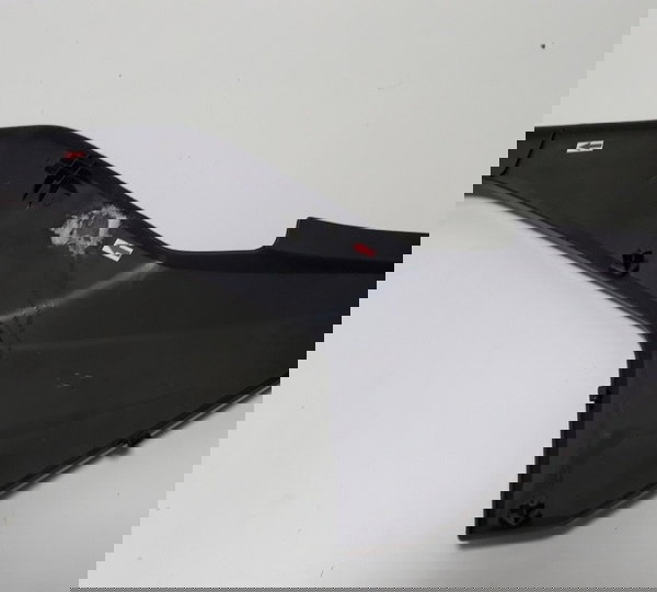 Tampa Lateral Dir Titan 160 16/21 Paralelo 32065 Avaria Preto