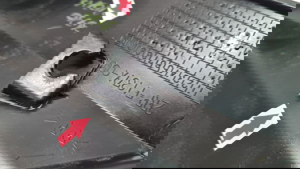 Carenagem Aba Tanque Dir Yamaha Factor 150 Descrição 47134 Preto