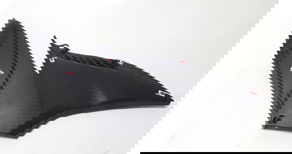 Carenagem Lateral Honda Cb 300 10/15 L/d Orig Detalhe 46457 Preto