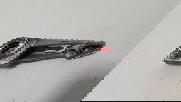 Pedaleira Dianteira Kawasaki Ninja 300 L/d Detalhes 46443