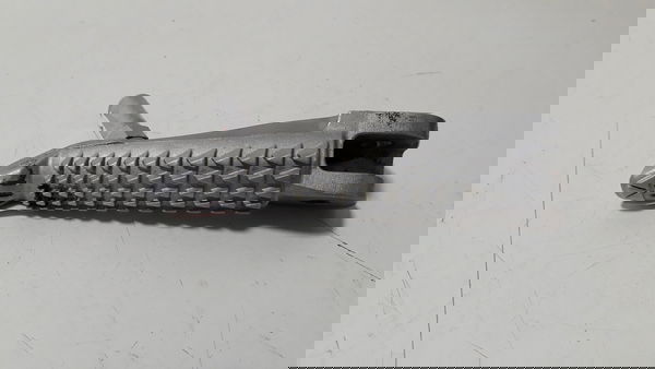 Pedaleira Dianteira Kawasaki Ninja 400 L/d Ori Detalhe 46435