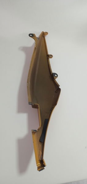 Carenagem Rabeta Traseira Esq Cb 300 2011/15 Avaria (11939)