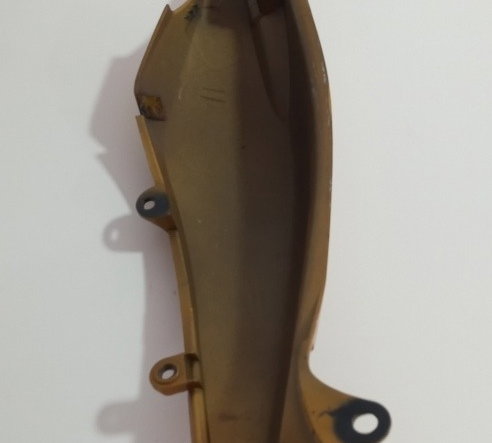 Carenagem Rabeta Traseira Esq Cb 300 2011/15 Avaria (11939) Dourado