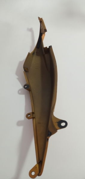 Carenagem Rabeta Traseira Esq Cb 300 2011/15 Avaria (11939)
