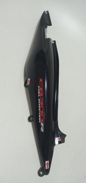 Carenagem Rabeta Dir Honda Cb 300 10/15 Orig Avaria 19684