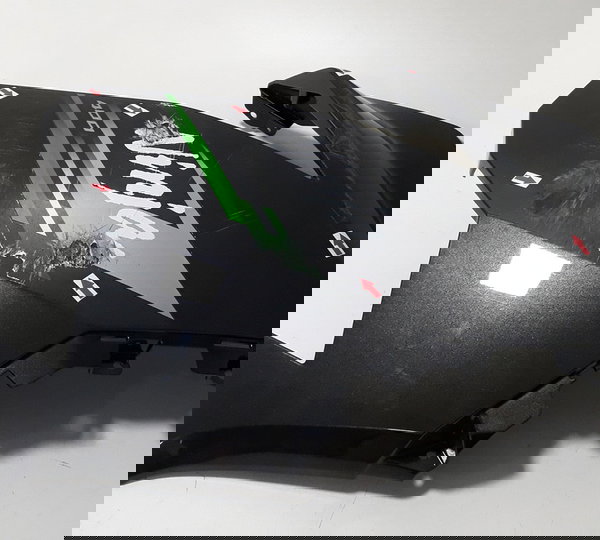 Carenagem Lateral Kawasaki Ninja 400 L/d Orig Detalhe 46426 Cinza-escuro