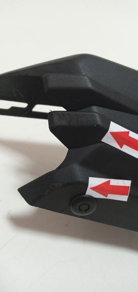 Acabamento Rabeta Dir Yamaha Fazer 250 18/20 Avaria 18437