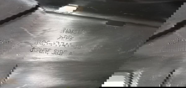 Acabamento Rabeta Dir Yamaha Fazer 250 18/20 Avaria 18437