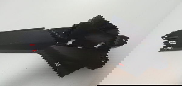 Acabamento Rabeta Dir Yamaha Fazer 250 18/20 Avaria 18437