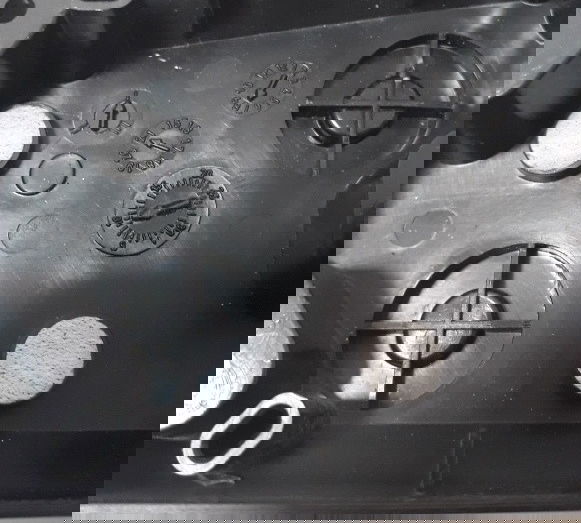 Carcaça Inferior Painel Fazer 250 18/22 Ori 30528 Avaria