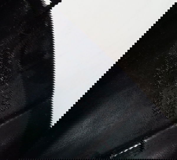 Carcaça Inferior Painel Hornet 2008/11 Original Usado (8462)