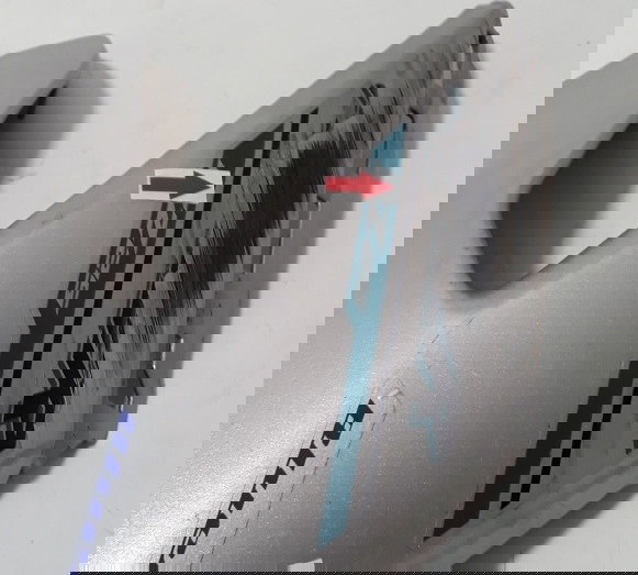 Carenagem Aba Tanque Dir Fazer 250 18/22 Ori 30398 Avaria Cinza